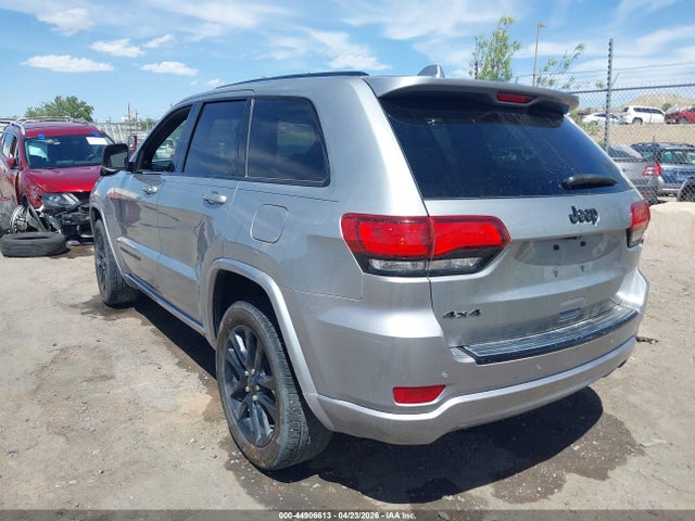 Jeep Grand Cherokee Altitude 4x4
