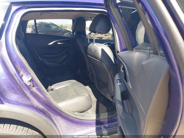 INFINITI Qx Premium