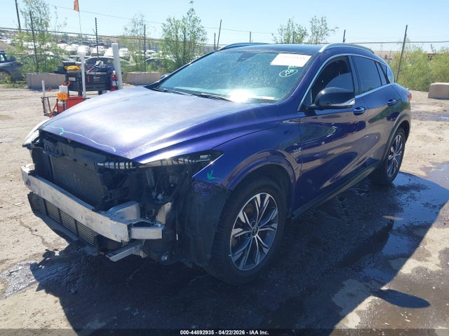 INFINITI Qx Premium