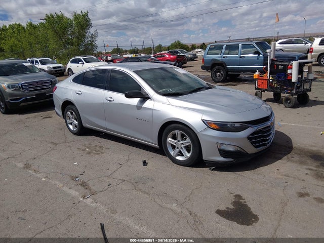 Salvage Chevrolet Malibu Image