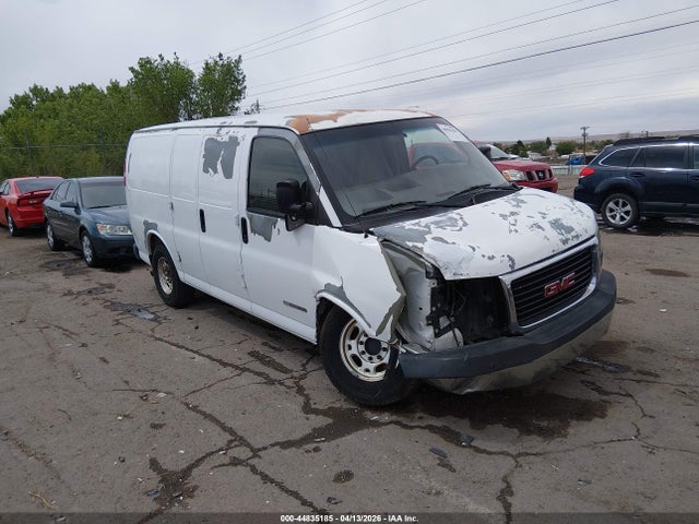 Salvage GMC Savana Image