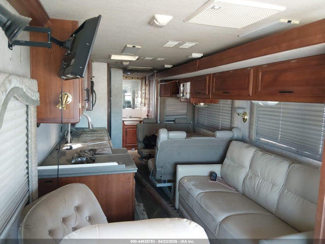 Freightliner Chassis X Line Motor Home