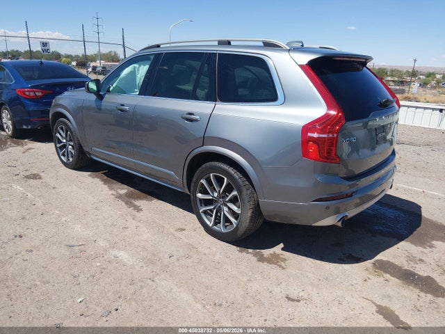 Volvo XC90 T5 Momentum