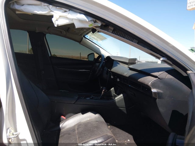 Mazda Mazda3 Premium Package