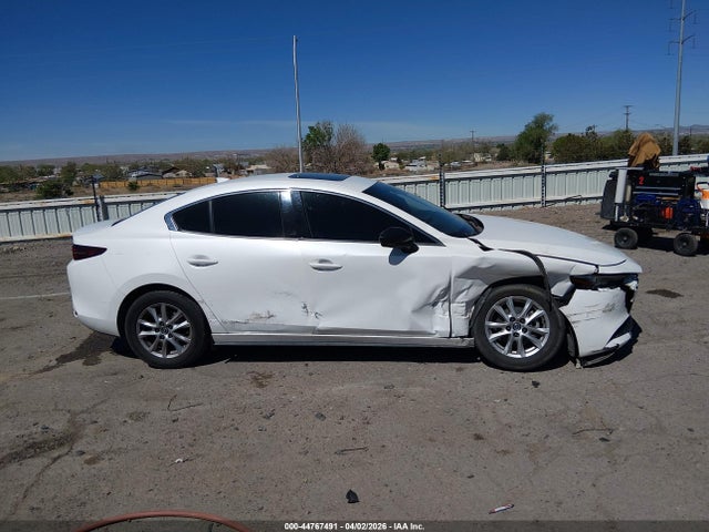 Mazda Mazda3 Premium Package