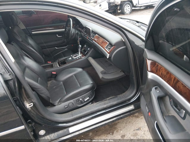 Audi A8 4.2