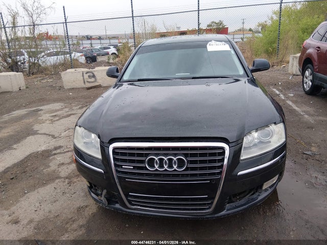 Audi A8 4.2