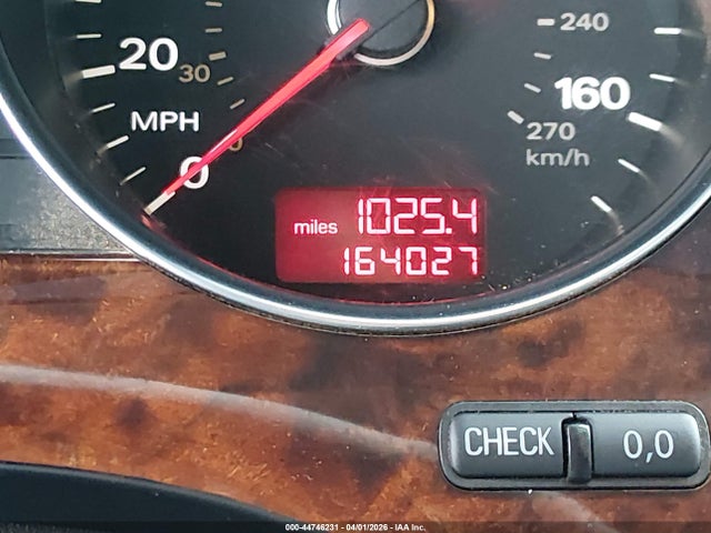 Audi A8 4.2