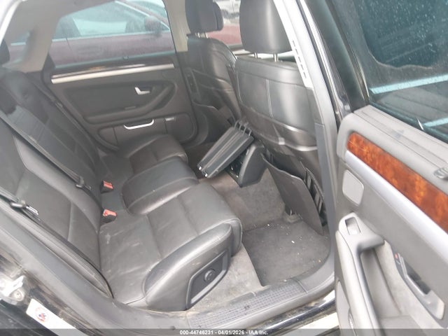 Audi A8 4.2