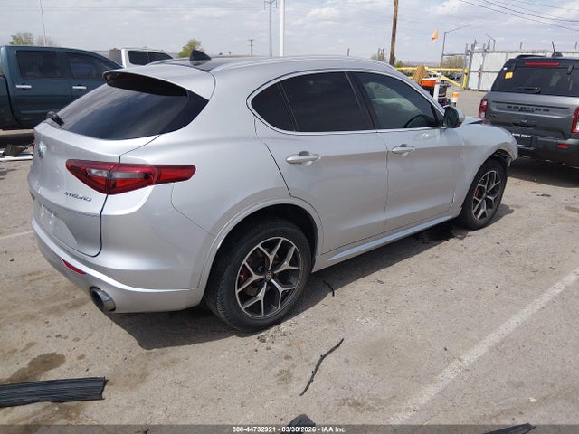 Alfa Romeo Stelvio Ti Awd
