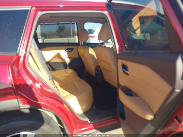 Nissan Rogue Platinum Fwd
