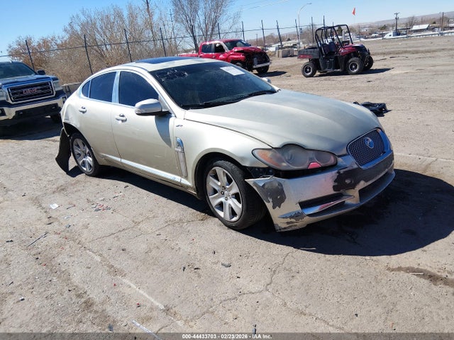 Salvage Jaguar XF Image
