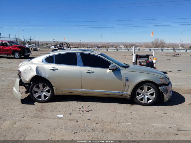 Jaguar XF Luxury