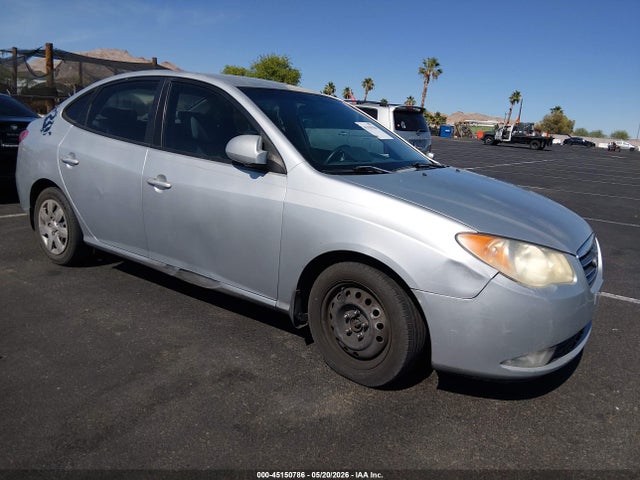 Salvage Hyundai ELANTRA Image