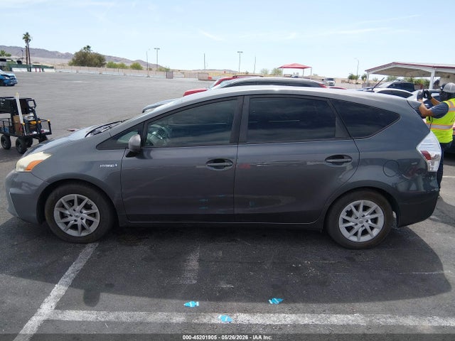 Toyota Prius v Three