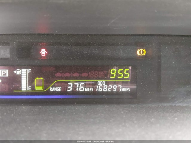 Toyota Prius v Three