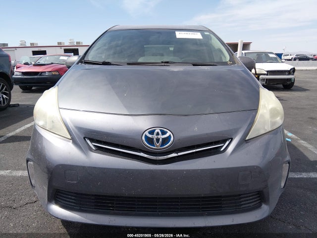 Toyota Prius v Three