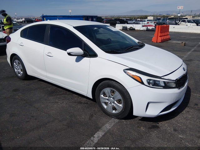 Salvage Kia Forte Image