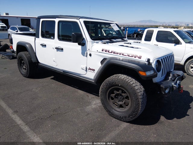 Salvage Jeep Gladiator Image