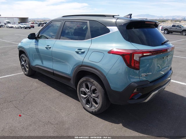 Kia Seltos S