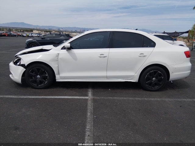 Volkswagen Jetta 2.5l Se