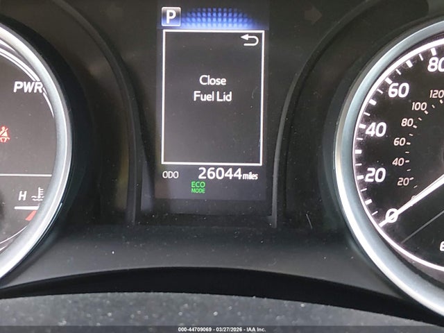 Toyota Camry Le Hybrid