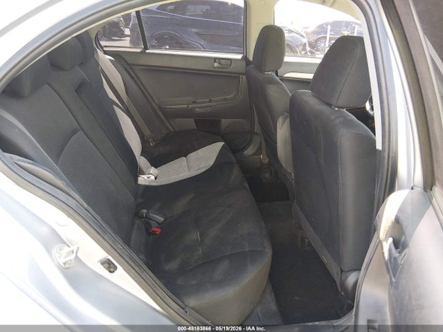 Mitsubishi Lancer Es