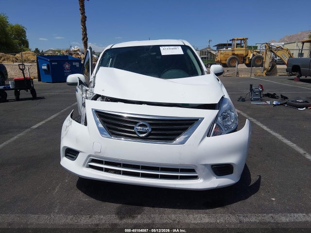 Nissan Versa 1.6 Sv