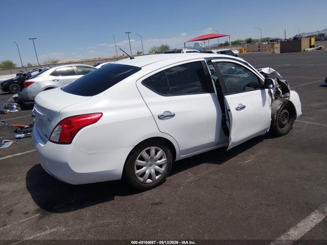 Nissan Versa 1.6 Sv