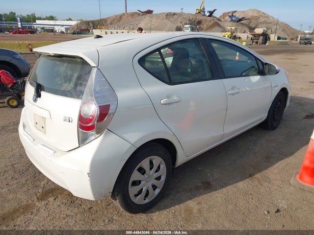 Toyota Prius c One
