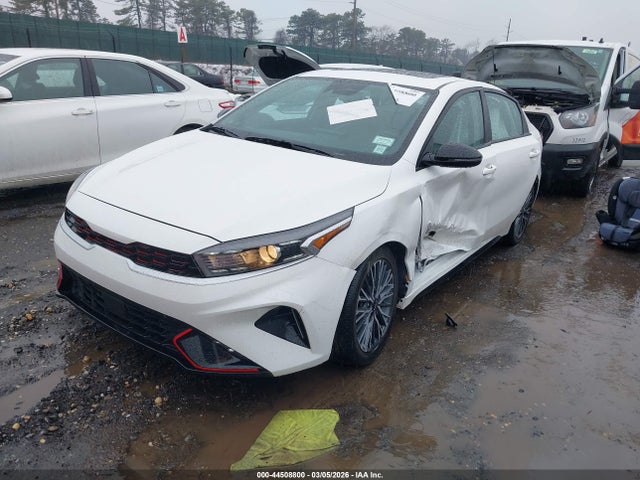 Kia Forte Gt-line