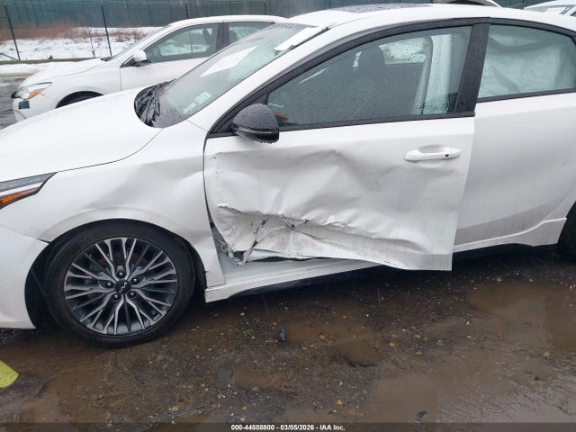 Kia Forte Gt-line