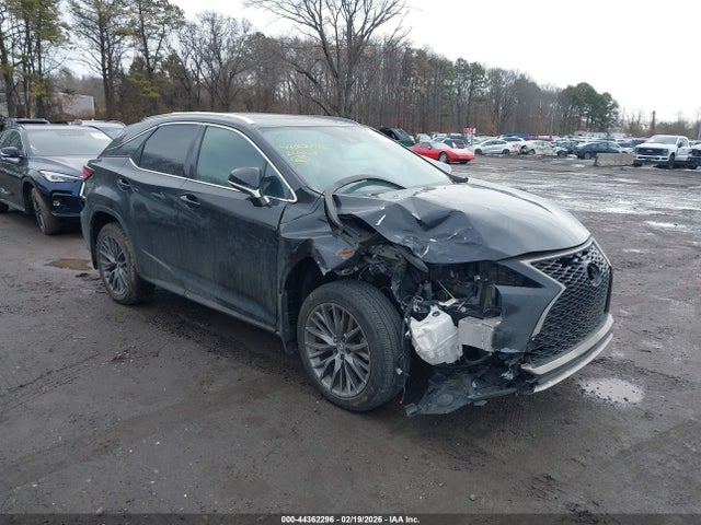 Salvage Lexus RX Image