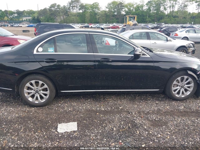 Mercedes-Benz E-Class 4matic