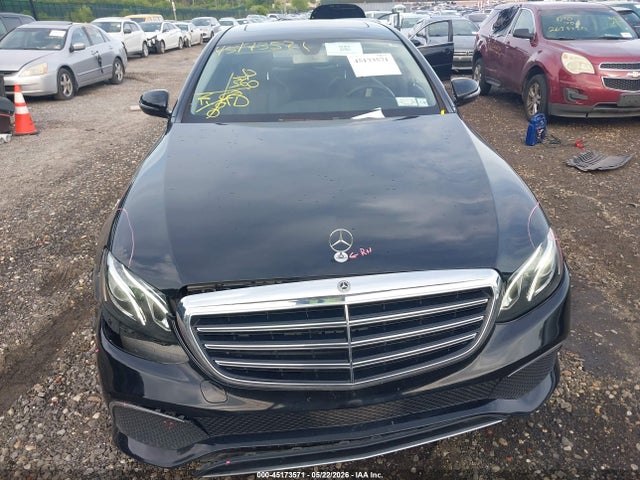 Mercedes-Benz E-Class 4matic