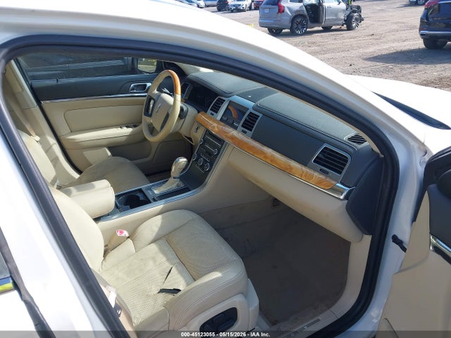 Lincoln MKS