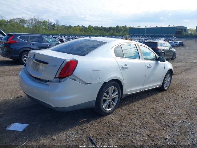 Lincoln MKS
