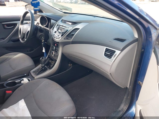 Hyundai ELANTRA Se