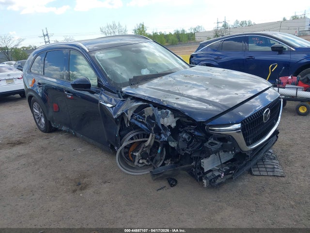 Salvage Mazda Cx Image
