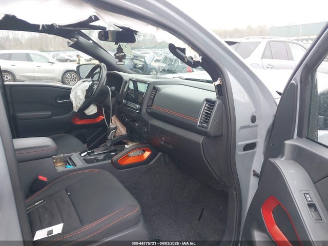 Nissan Frontier Pro-4x 4x4