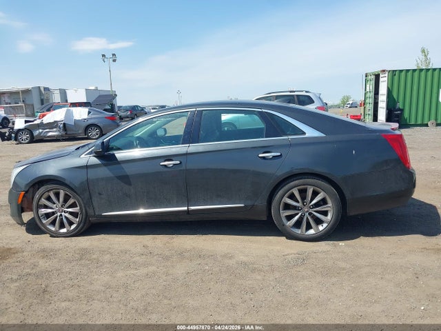 Cadillac XTS Standard