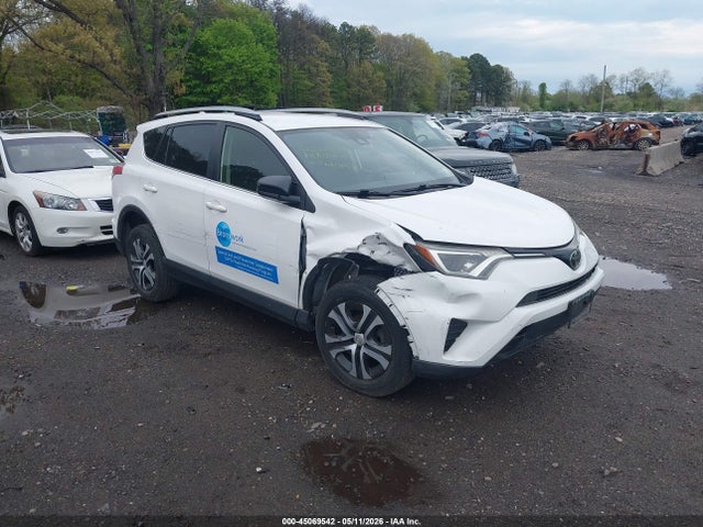 Salvage Toyota RAV4 Image