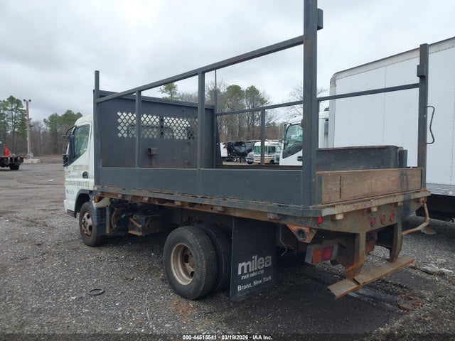 Mitsubishi Fuso Truck Fe 84d