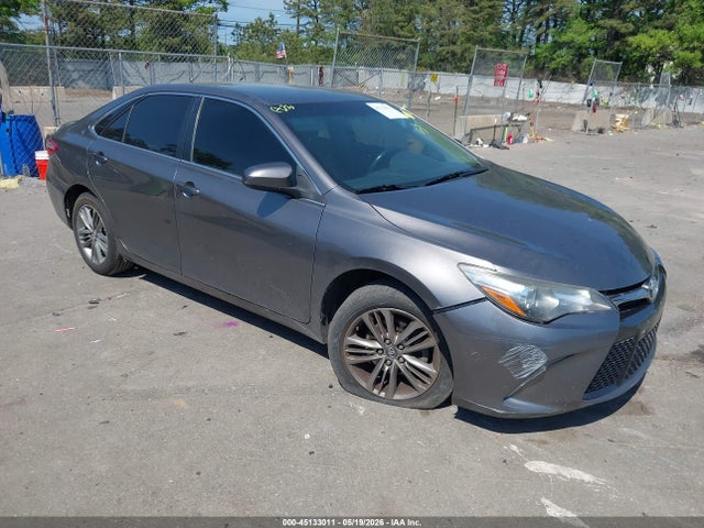 Salvage Toyota Camry Image