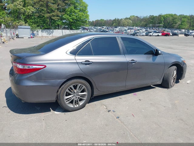 Toyota Camry Se
