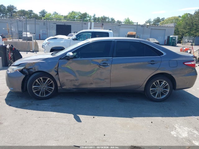 Toyota Camry Se