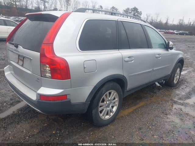 Volvo XC90 3.2