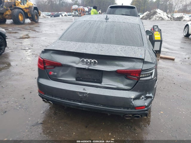 Audi S4 3.0t Premium