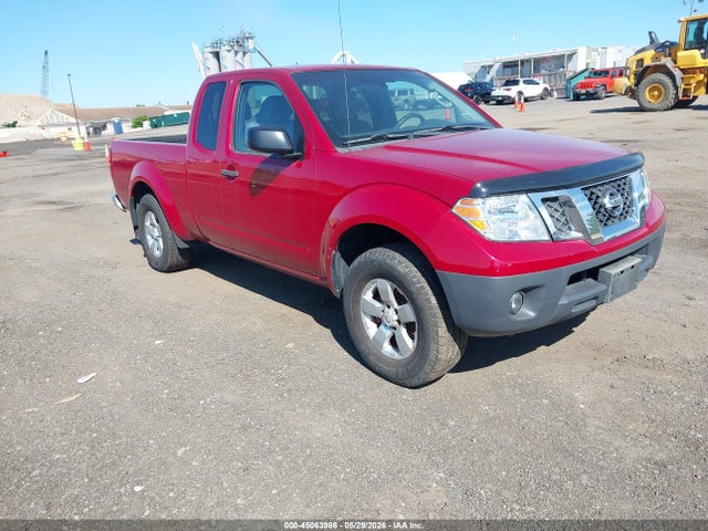 Salvage Nissan Frontier Image