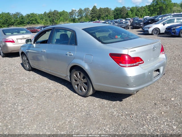 Toyota Avalon Touring